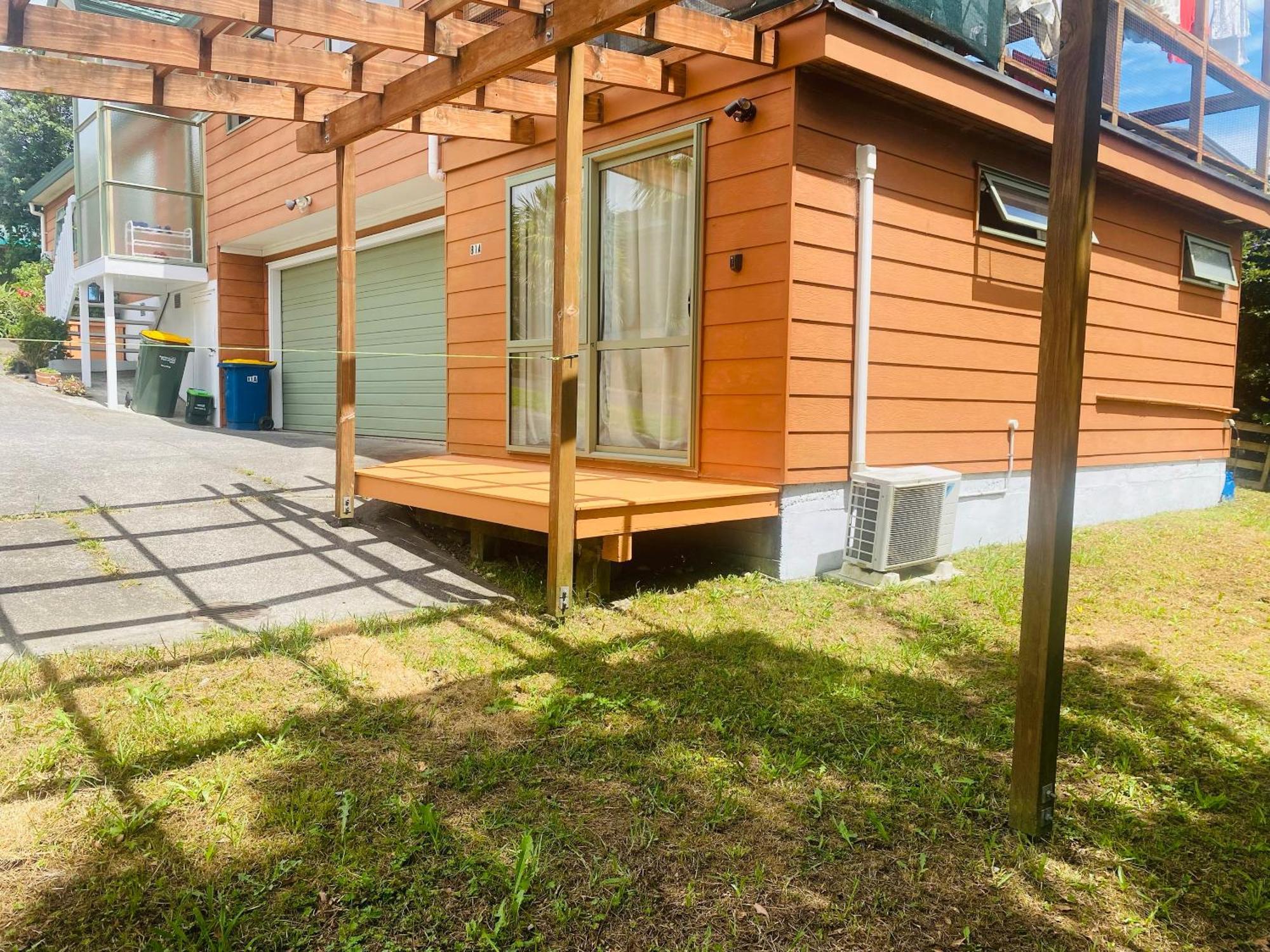 Private Studio Auckland Self Checkin And 2 Parking Netflix Prime Exterior photo